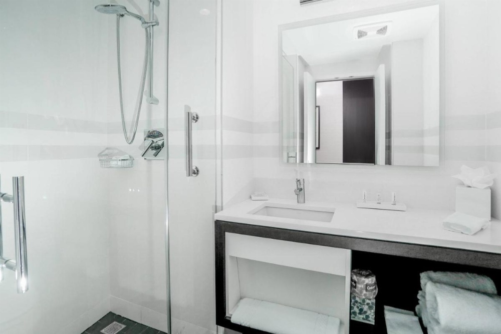 Courtyard by Marriott Long Island City/New York Manhattan View Image 7