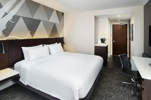 Courtyard by Marriott Long Island City/New York Manhattan View image 11